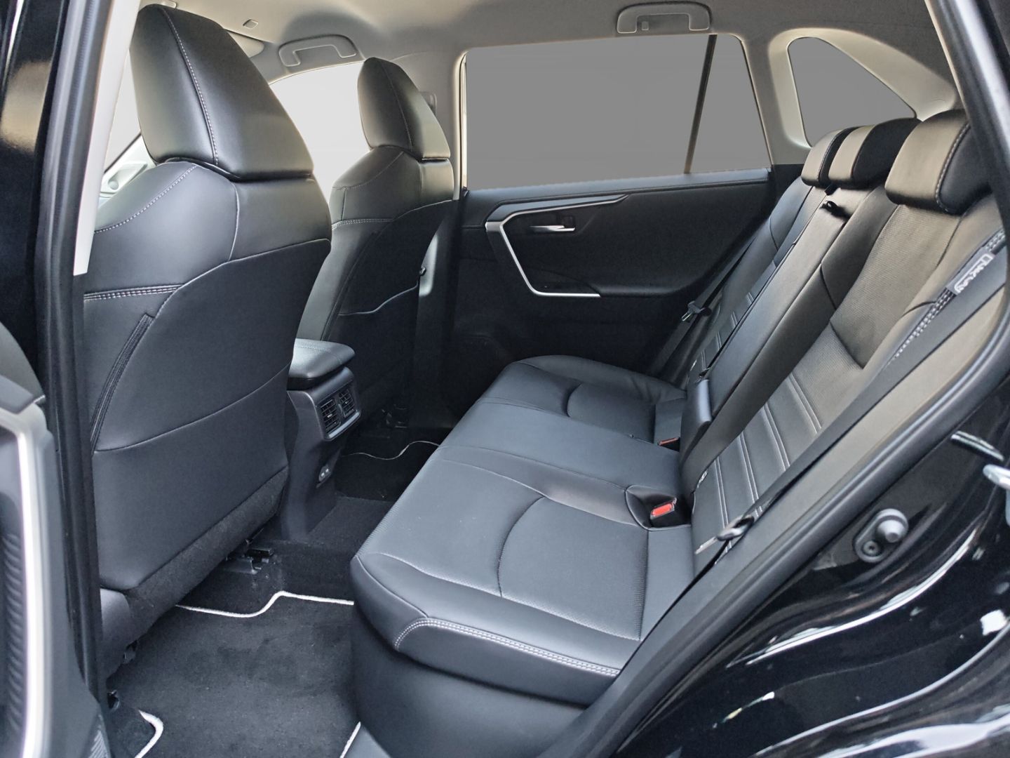 Toyota RAV 4 2.5 Hybrid 4x2 Lounge +Leder +Sitzbelüftun