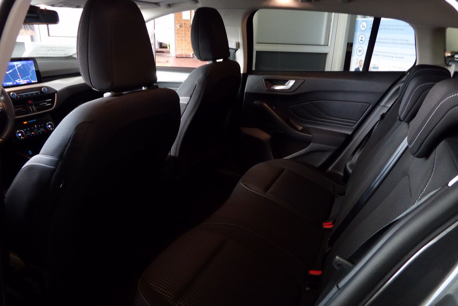 Ford Focus Turnier - Samsaru's Car Outlet
