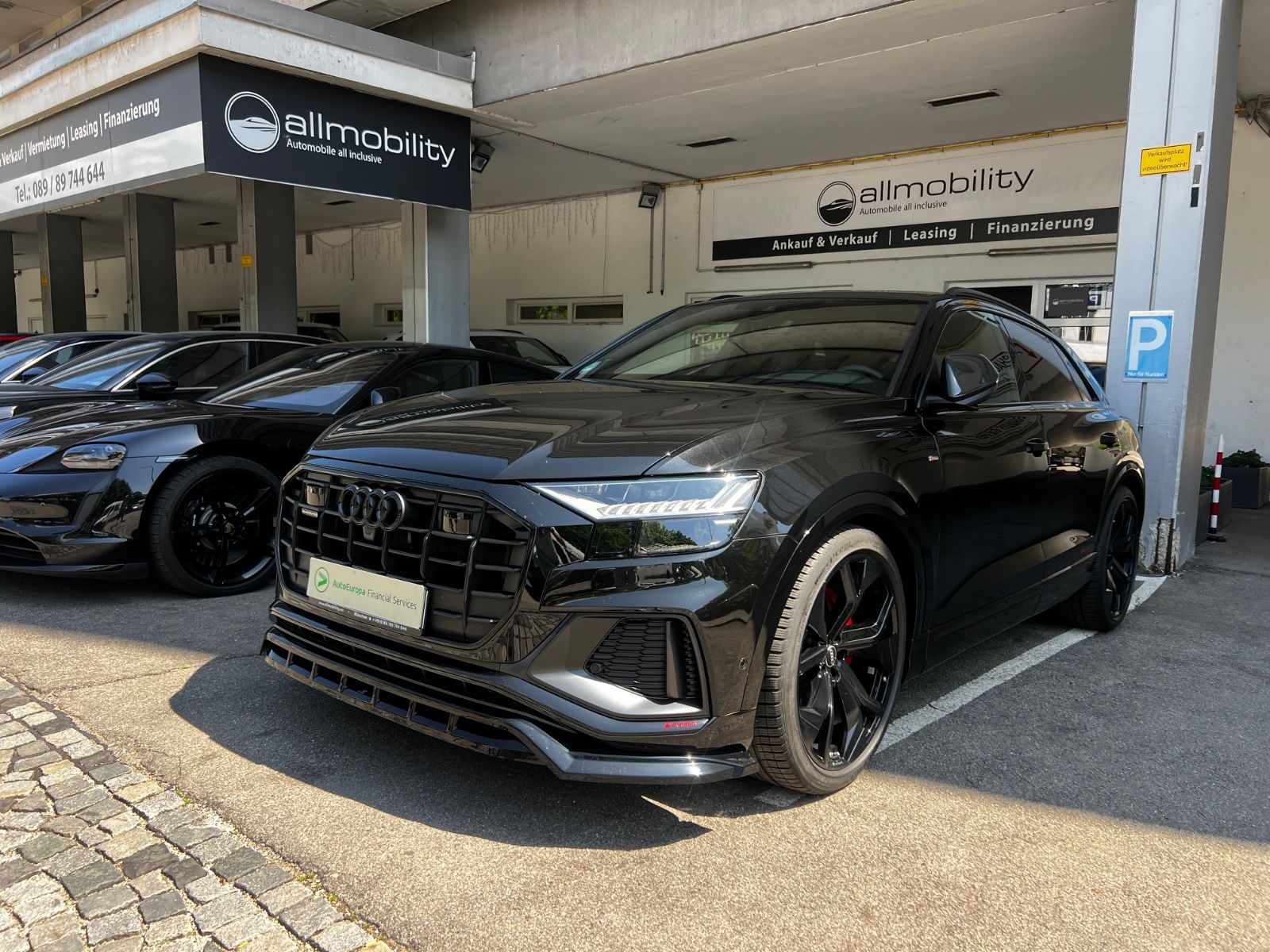 Audi Q8 50 TDI qu S Line Competition+ - Samsaru's Car Outlet