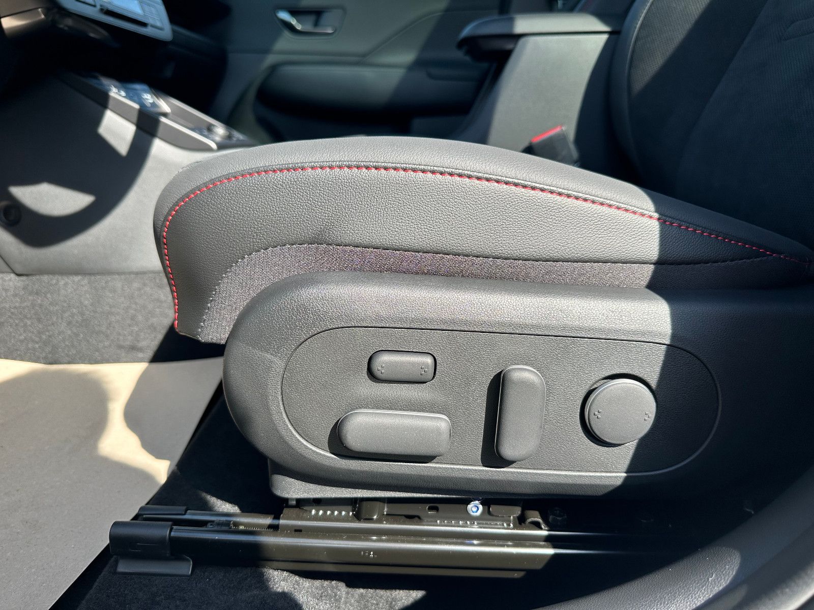 Hyundai KONA 1.6 T-GDI 4WD N LINE ULTIMATE - Samsaru's Car Outlet