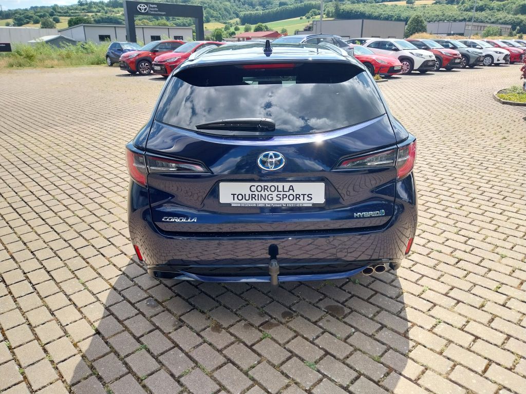 Toyota Corolla 2.0 Hybrid Touring Sports - Samsaru's Car Outlet