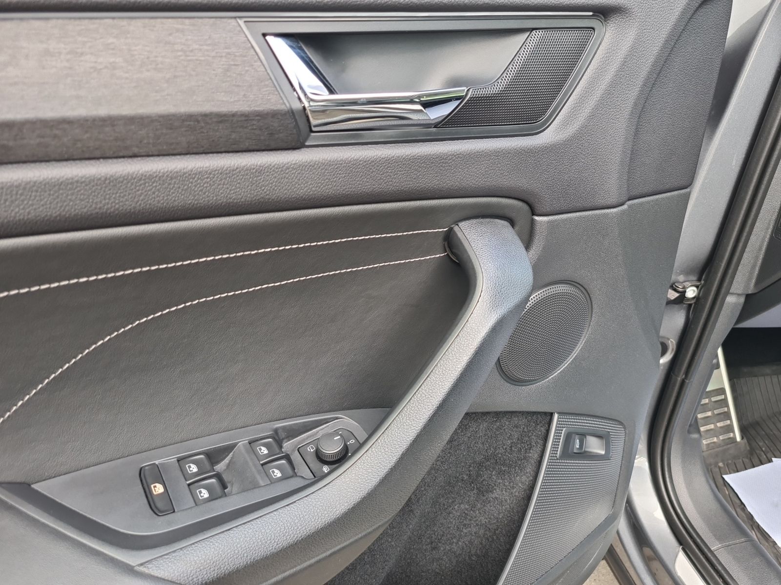 Skoda Kodiaq 1.5 TSI DSG Tour - Samsaru's Car Outlet