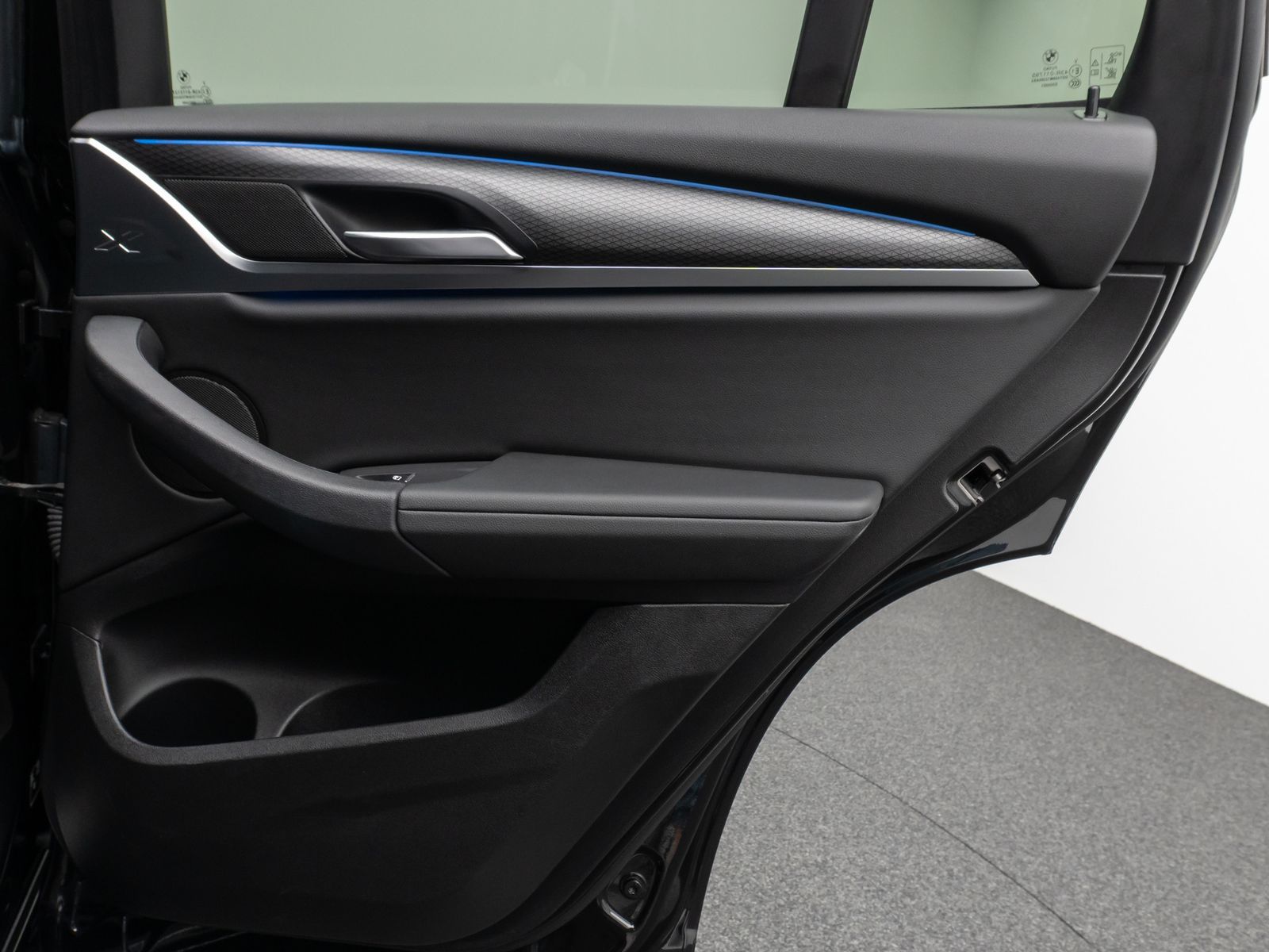 BMW X3 xD30e M Sport - Samsaru's Car Outlet