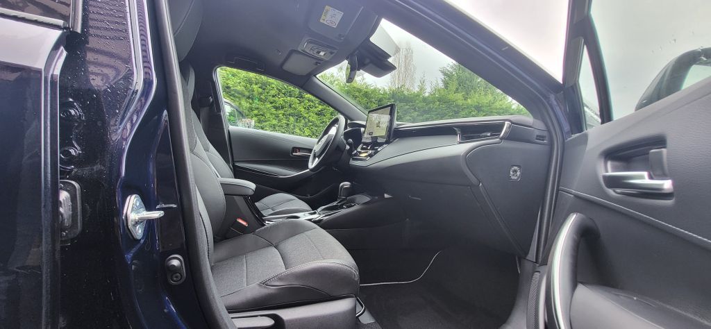 Toyota Corolla 1.8 Hybrid Team Deutschland