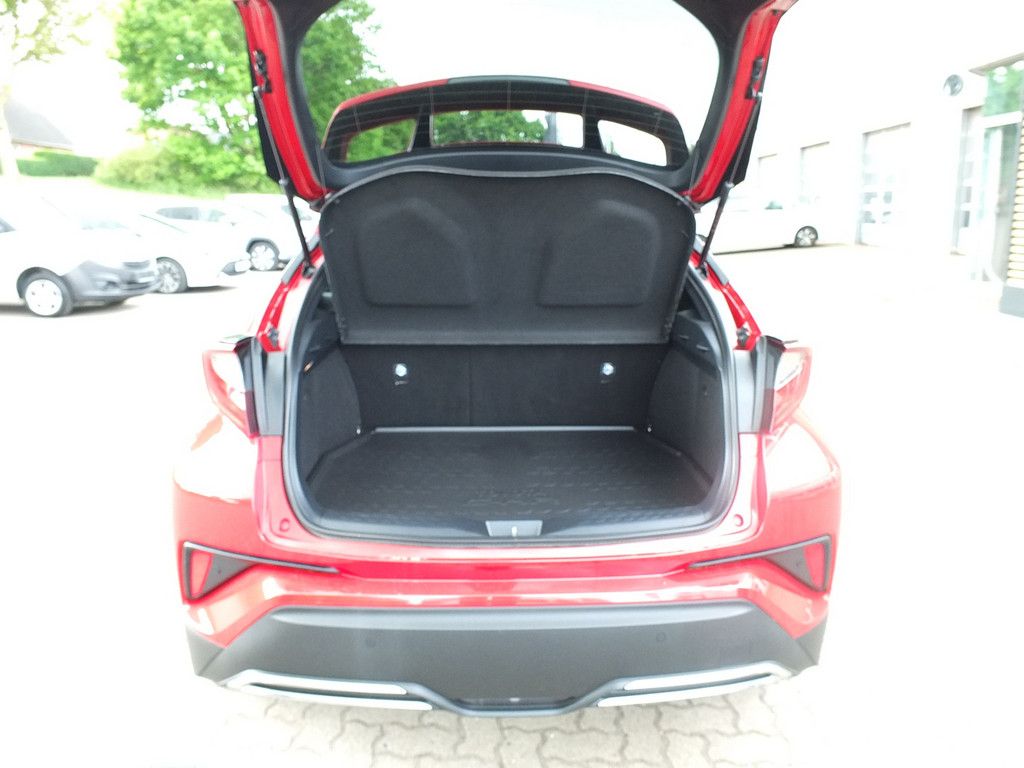Toyota C-HR 2.0 Hybrid - Samsaru's Car Outlet