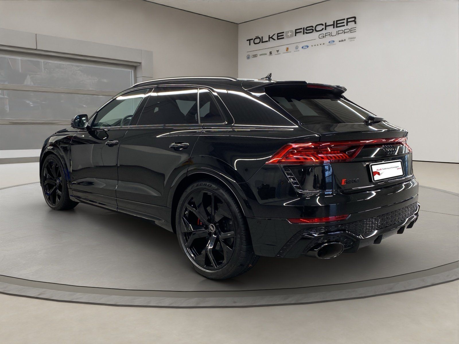 Audi RS Q8 4.0 quattro TFSI Pano ACC AHK AUT Kam. 360