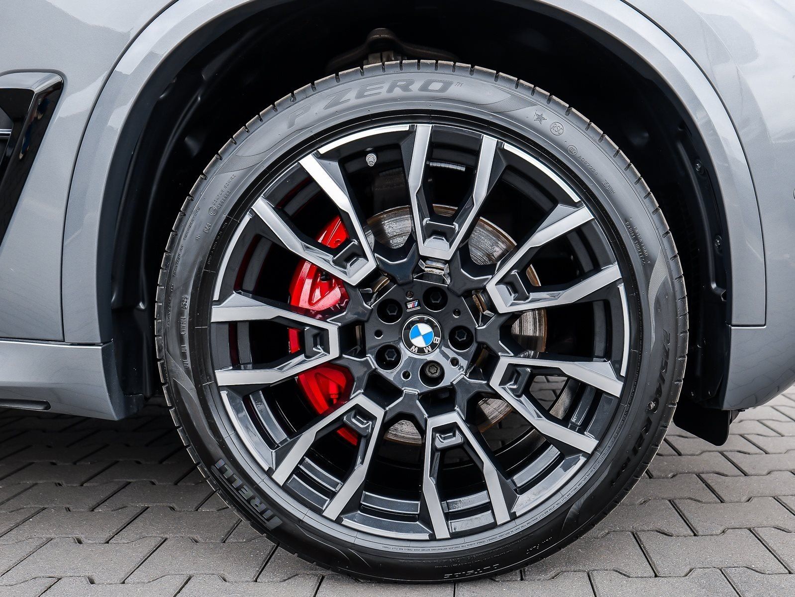 BMW X5 xDrive40d M Sport PRO HUD PANO ACC AHK 360°KA