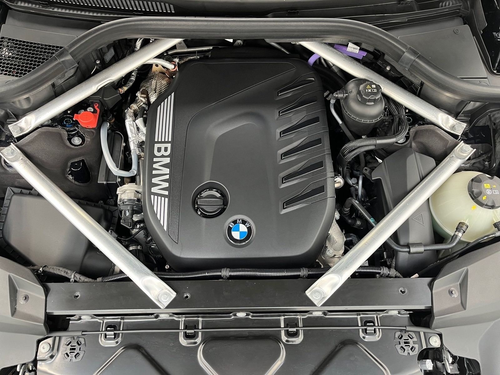 BMW X7 xDrive40d M Sport Standheizung Massage AHK
