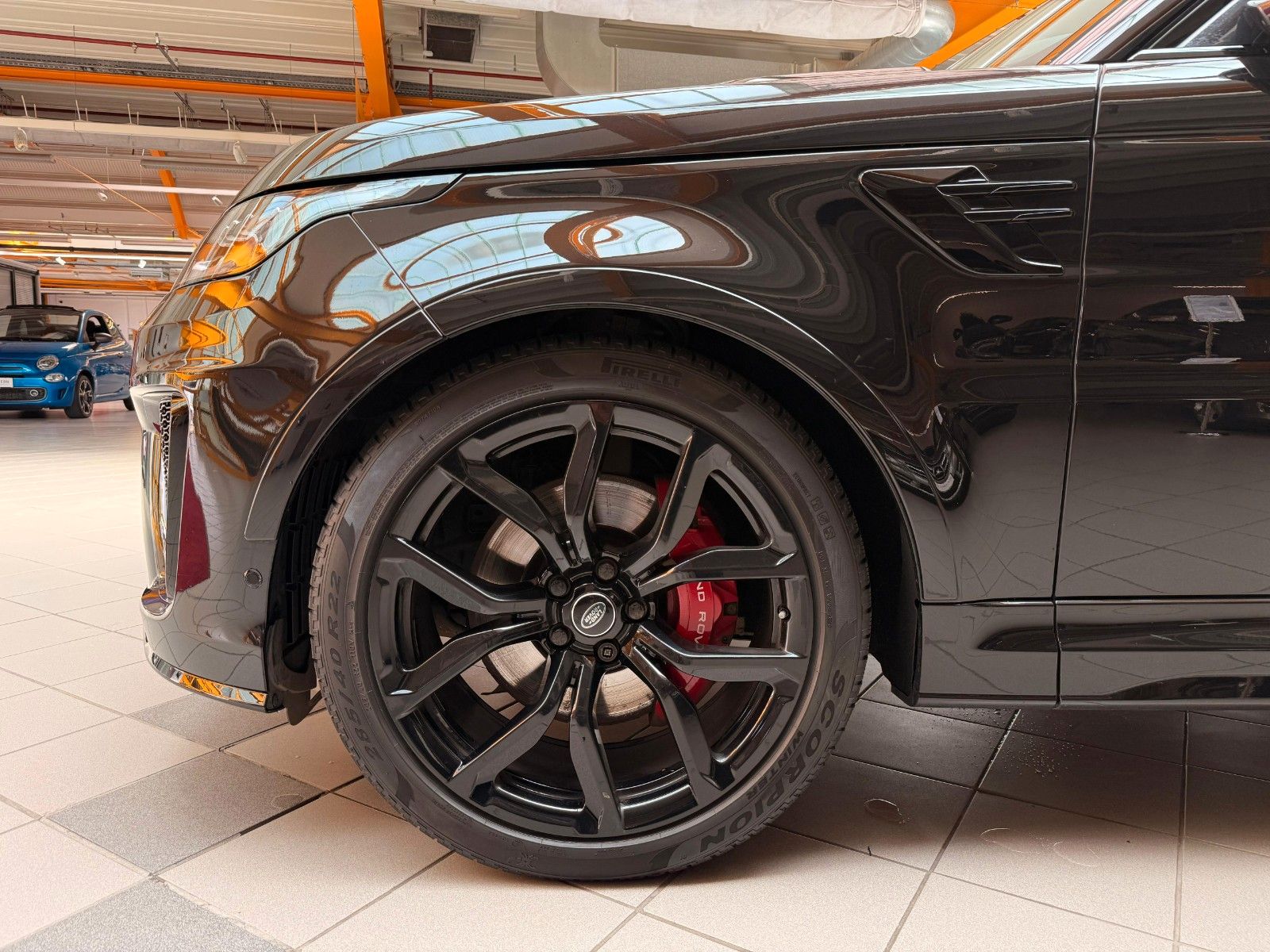 Range Rover Sport SVR - Samsaru's Car Outlet
