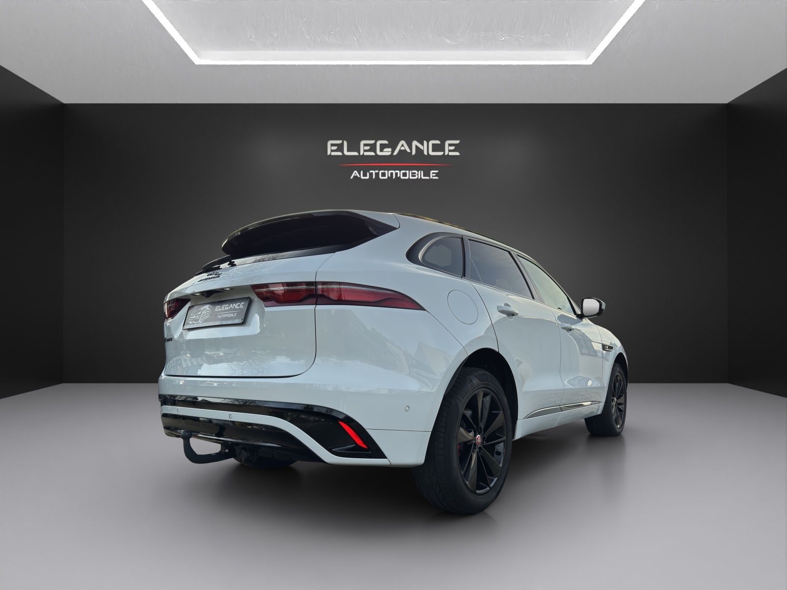 Jaguar F-Pace R-Dynamic SE AWD*Black Pack*Panorama*ACC