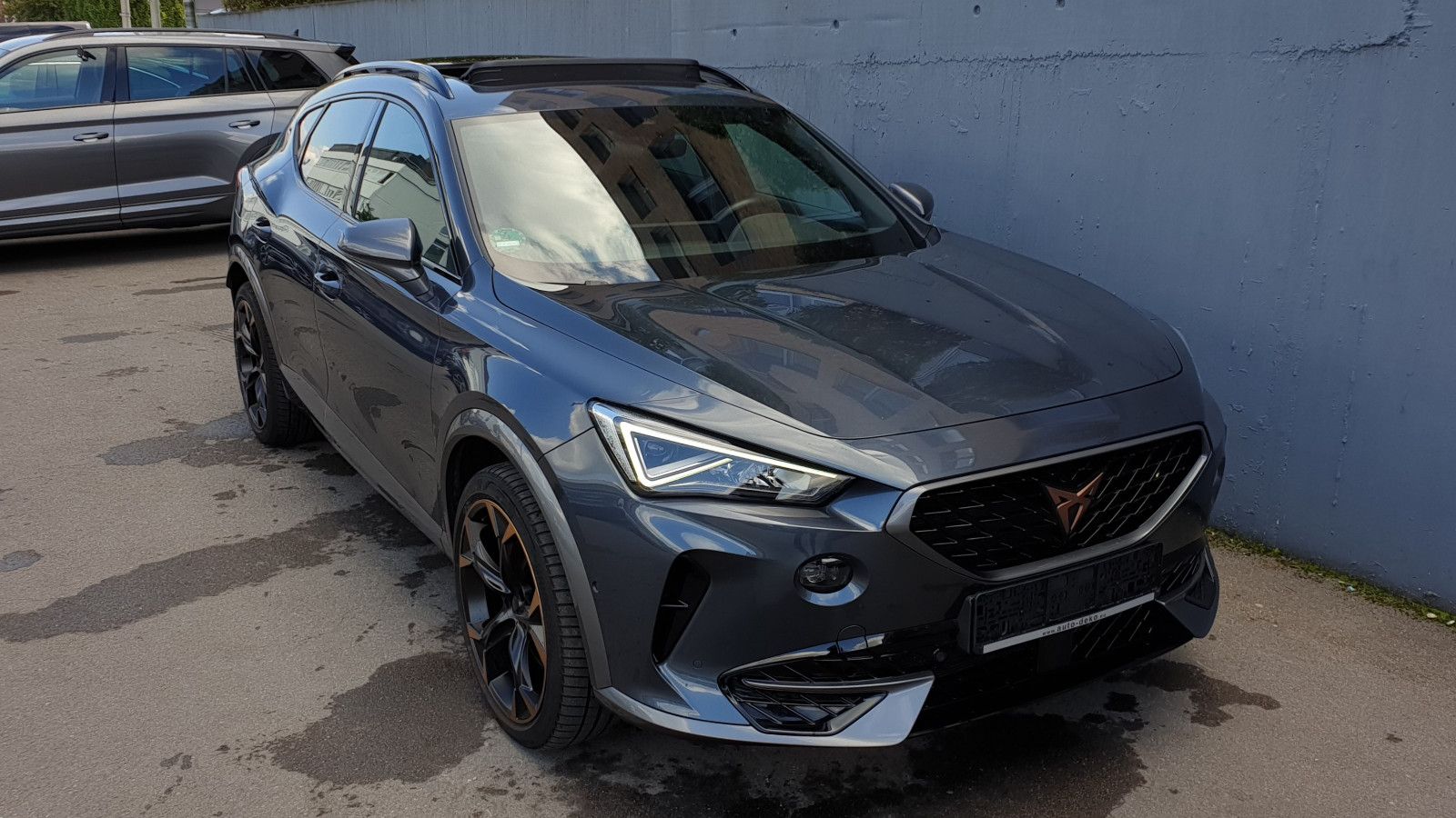 Cupra Formentor 1.4 e-HYBRID VZ DSG Pano/Leder/ACC/AHK