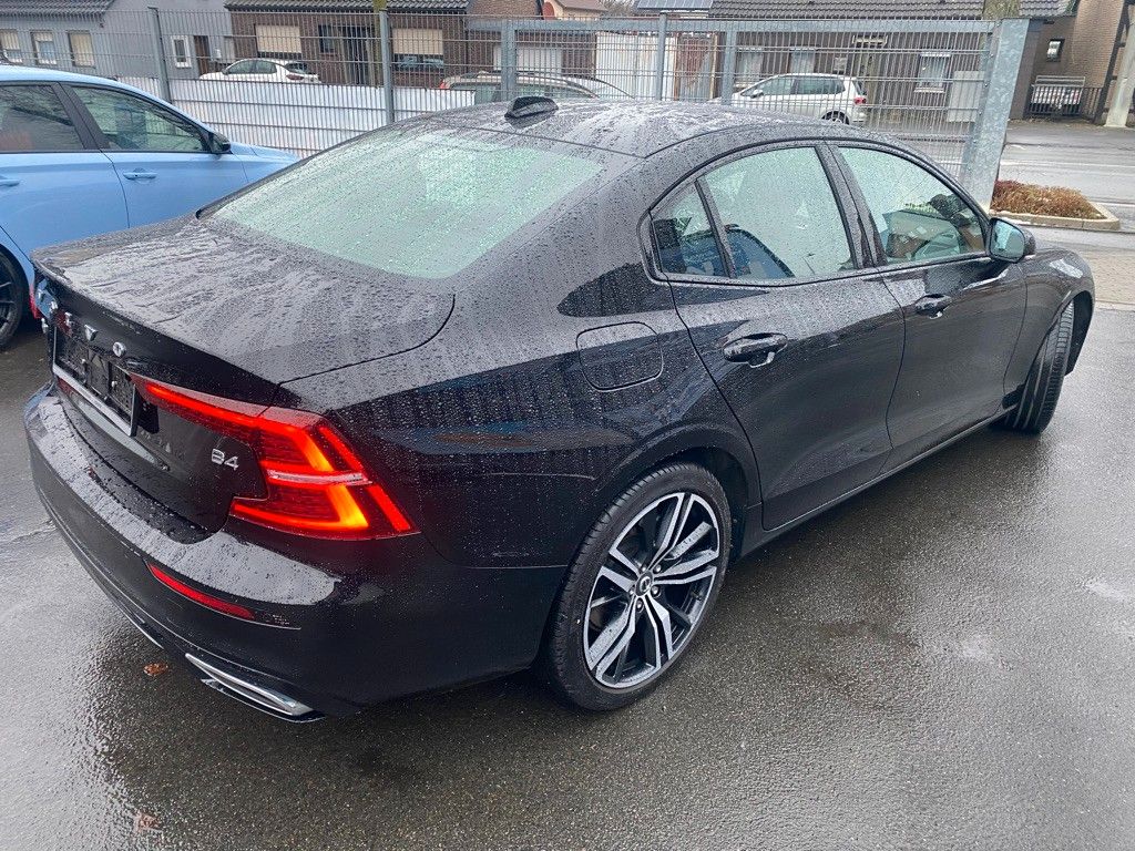 Volvo S60 B 4 R Design