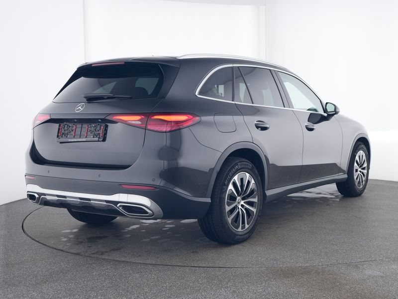 Mercedes-Benz GLC 200 4MATIC Avantgarde - Samsaru's Car Outlet