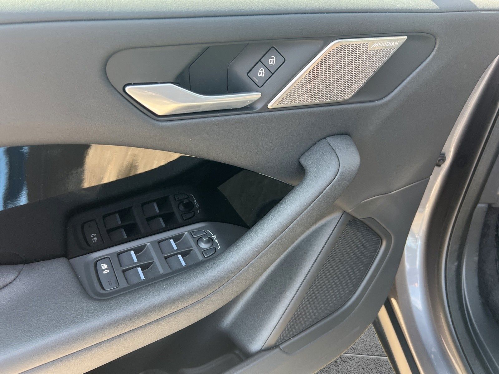 Jaguar I-Pace EV400 AWD S/DAB+/iACC/StandHZ