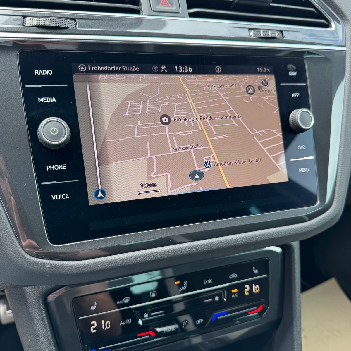 Volkswagen Tiguan Life - Samsaru's Car Outlet