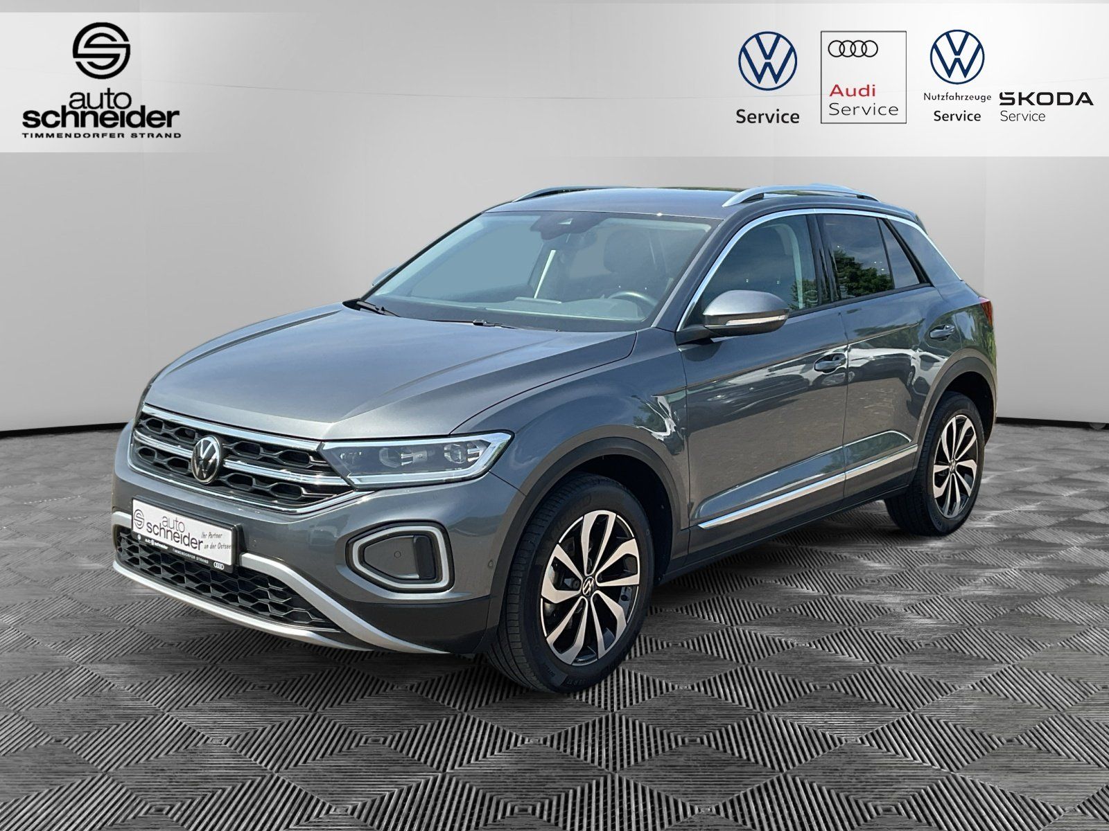 Volkswagen T-Roc 1.5 TSI DSG Style - Samsaru's Car Outlet