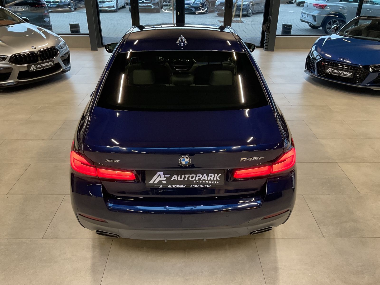 BMW 545e xDr. M Paket Exclusivleder HuD Laserl.