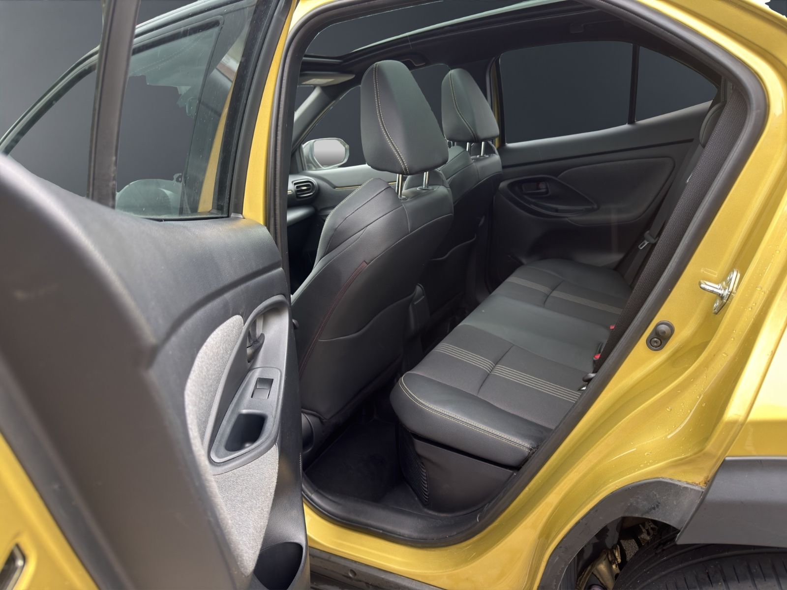 Toyota Yaris Cross Hybrid Adventure*Pano*Hud*AHK*Matrix