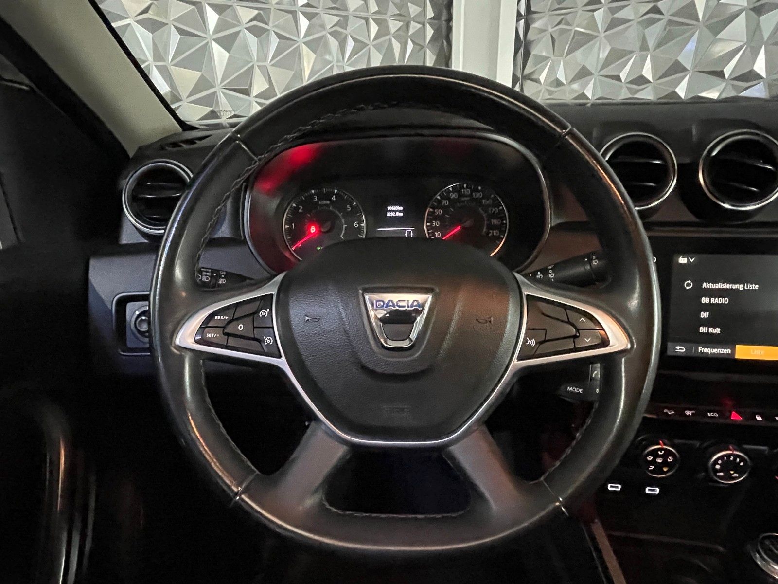 Dacia Duster II Comfort 4WD - Samsaru's Car Outlet