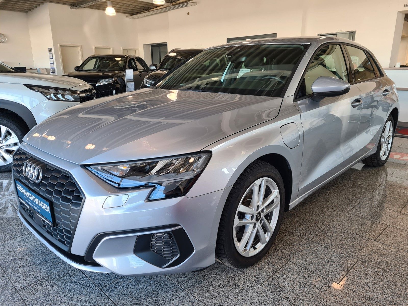Audi A3 Sportback 40 TFSI e - Samsaru's Car Outlet