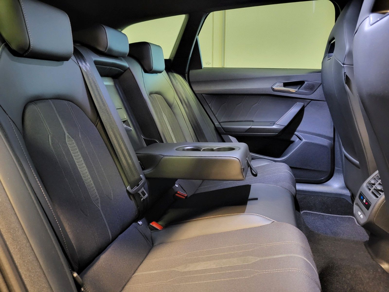 Cupra Leon Sportst. VZ 1.4 e-Hybrid DSG - Samsaru's Car Outlet