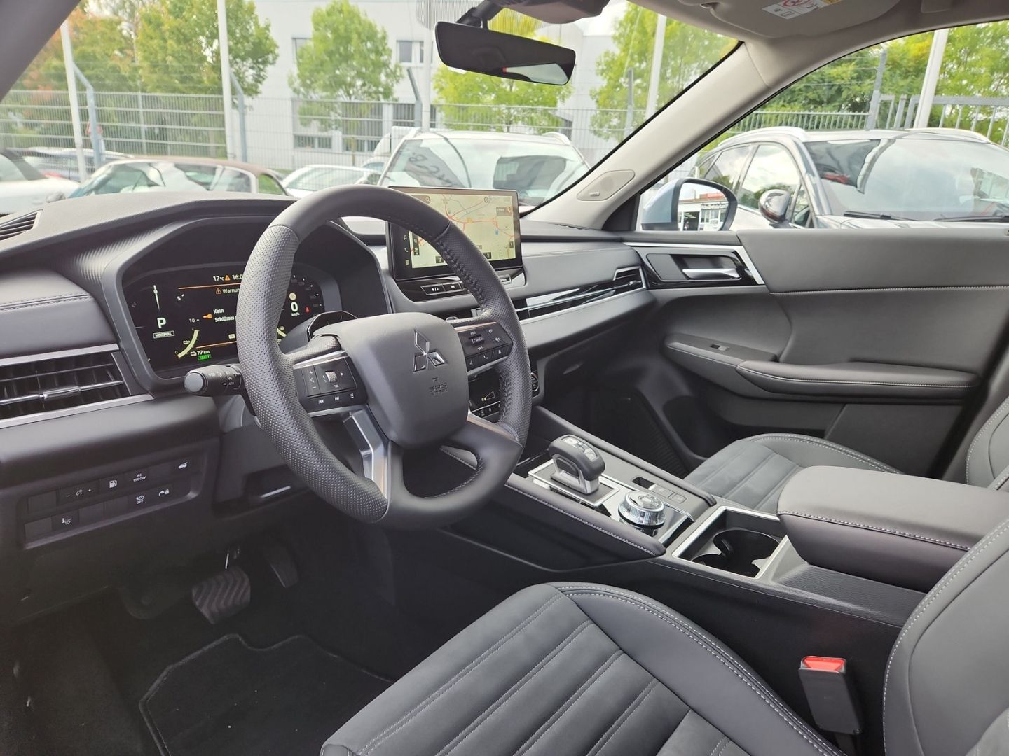 Mitsubishi Plug-in Hybrid Outlander Intro 4WD *neues Modell