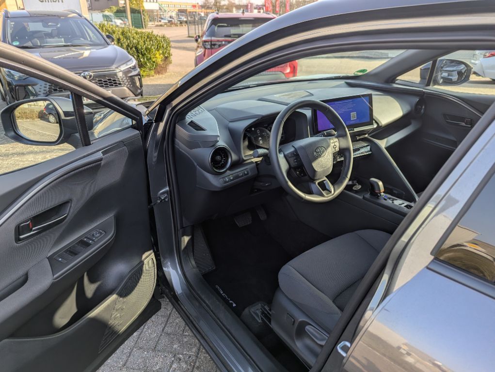 Toyota C-HR 2.0 Hybrid Teamplayer Elekt. Heckklappe, To