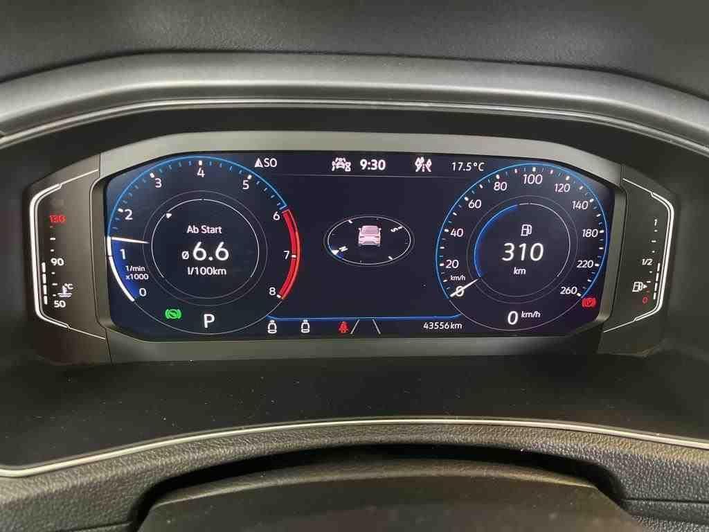 Volkswagen T-Roc 1.5 TSI Active DSG - Samsaru's Car Outlet