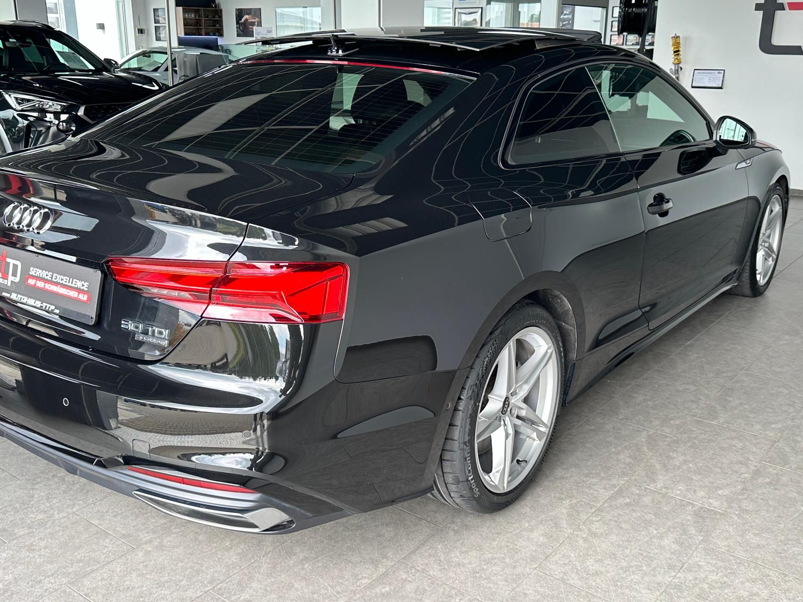 Audi A5 Coupe 50 TDI qu. S-line MATRIX Garantie Leder