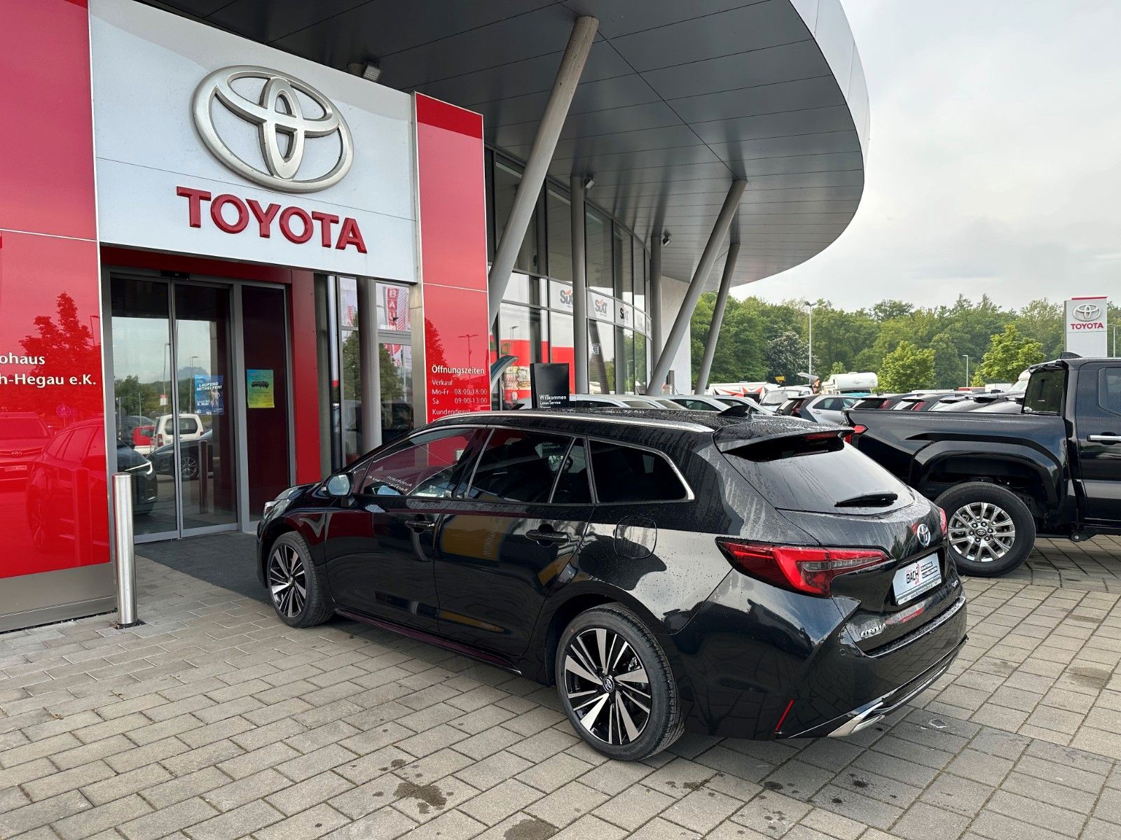 Toyota Corolla 2.0 TS Hybrid Teamplayer + TECHNIK-PAKET