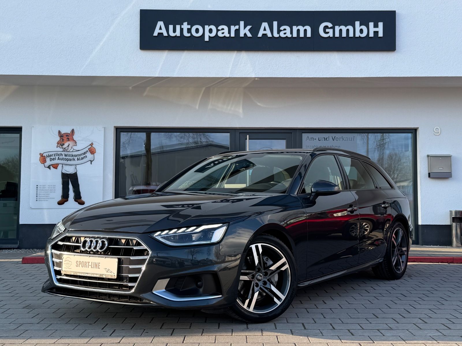 Audi A4 Av.40 TDI advanced S-Tr. - Samsaru's Car Outlet