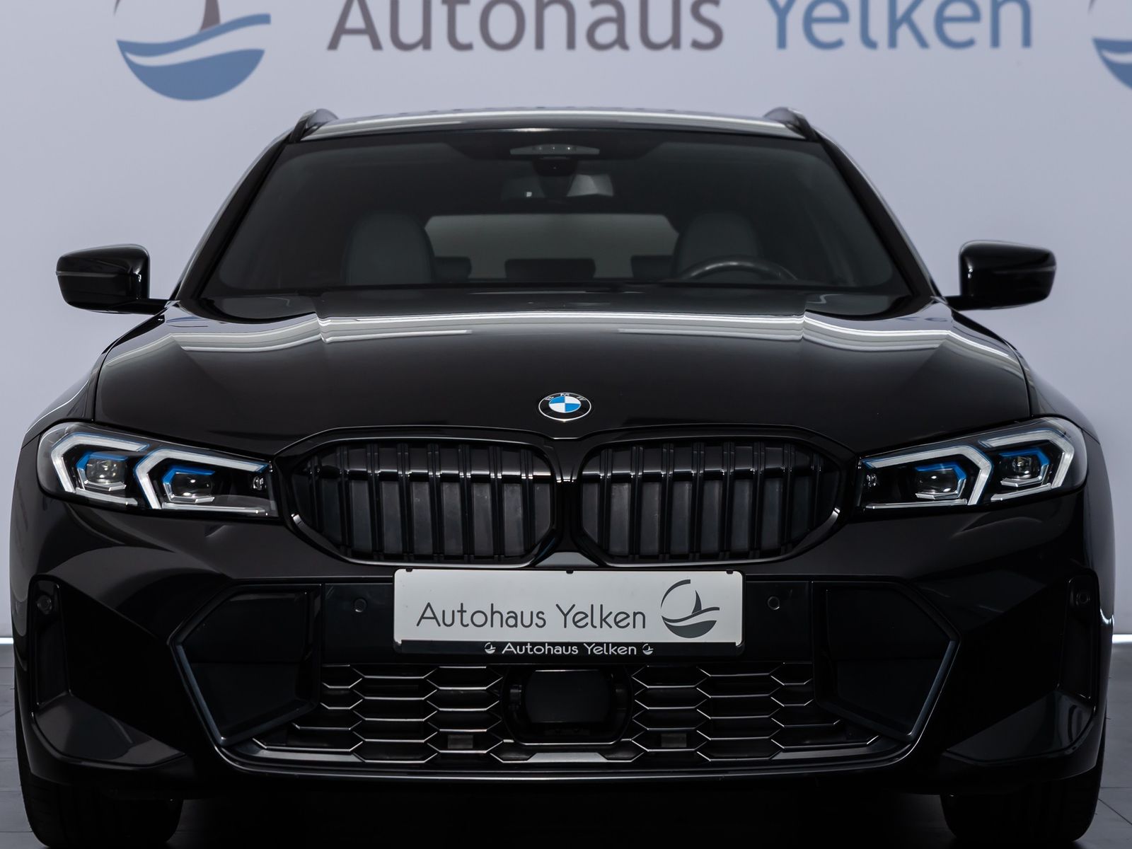 BMW 320d M Sport - Samsaru's Car Outlet