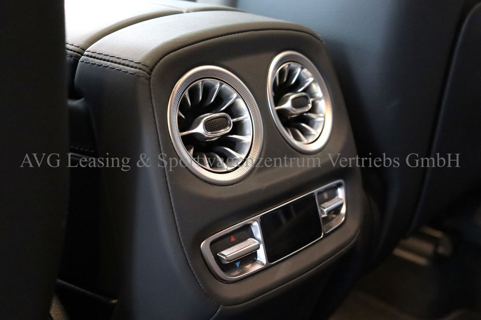 Mercedes-Benz G63 AMG - Samsaru's Car Outlet