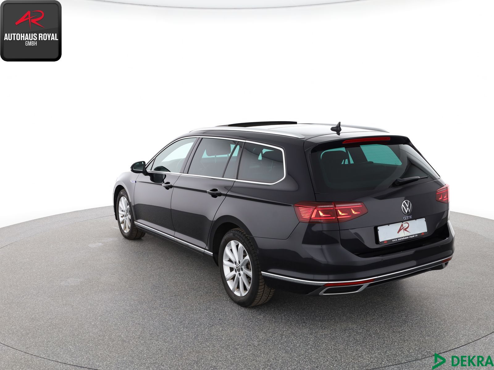 Volkswagen Passat Variant 1.4 TSI GTE - Samsaru's Car Outlet
