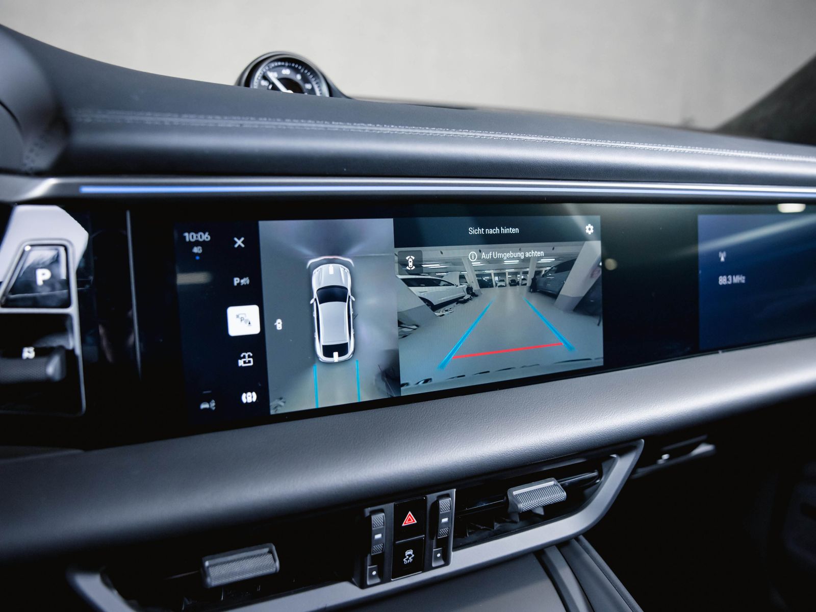 Porsche Macan 4S Electric Sport Chrono Panoramadach