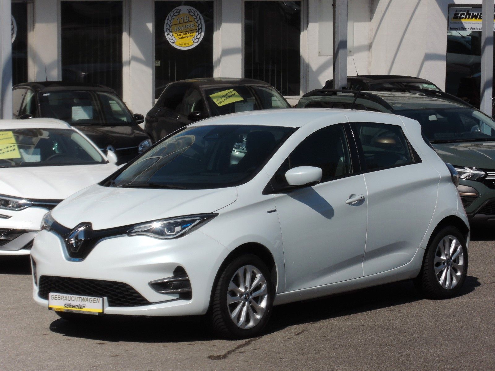 Renault ZOE R135 Z.E.50 Experie. - Samsaru's Car Outlet