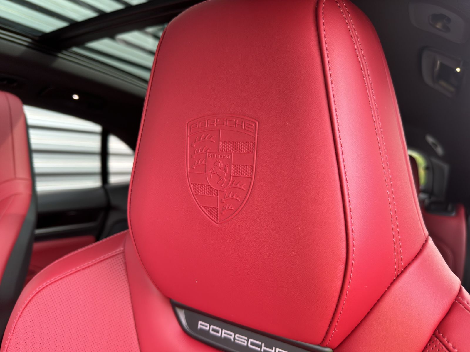 Porsche Macan 4S | Panorama | Hinterachslenkung | BOSE |