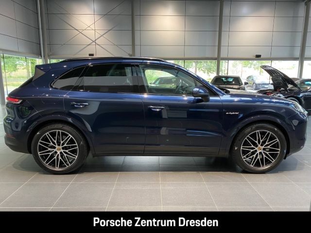 Porsche Cayenne E-Hybrid Pano*AHK* SH v+h*Massage*Inno*L