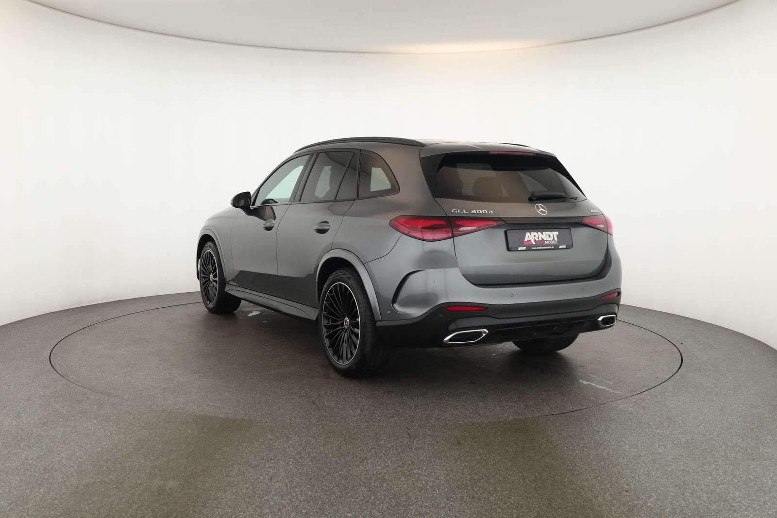 Mercedes-Benz GLC 300 d 4M AMG Advanced Night DIGITAL Pano AHK