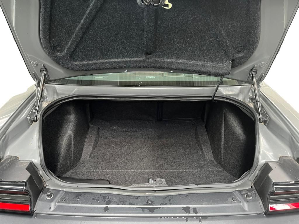 Dodge Challenger 5.7 R/T Cam+Navi+Sitzklima+Xenon+AUT