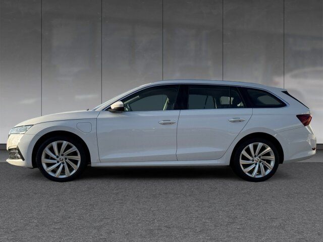 Skoda OCTAVIA COMBI TSI DSG iV STYLE - Samsaru's Car Outlet