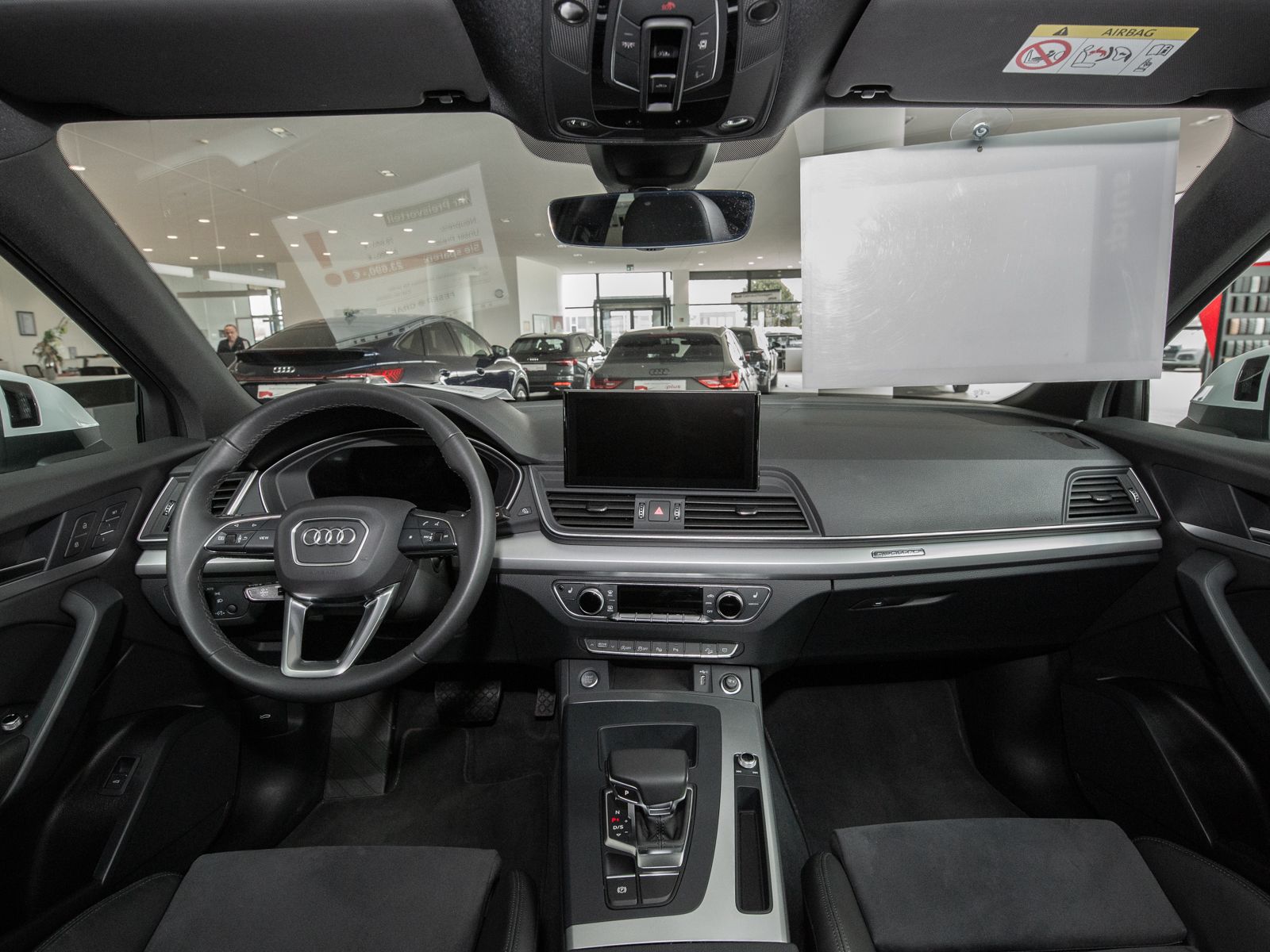 Audi Q5 Sportback 40 TDI quattro S line - Samsaru's Car Outlet