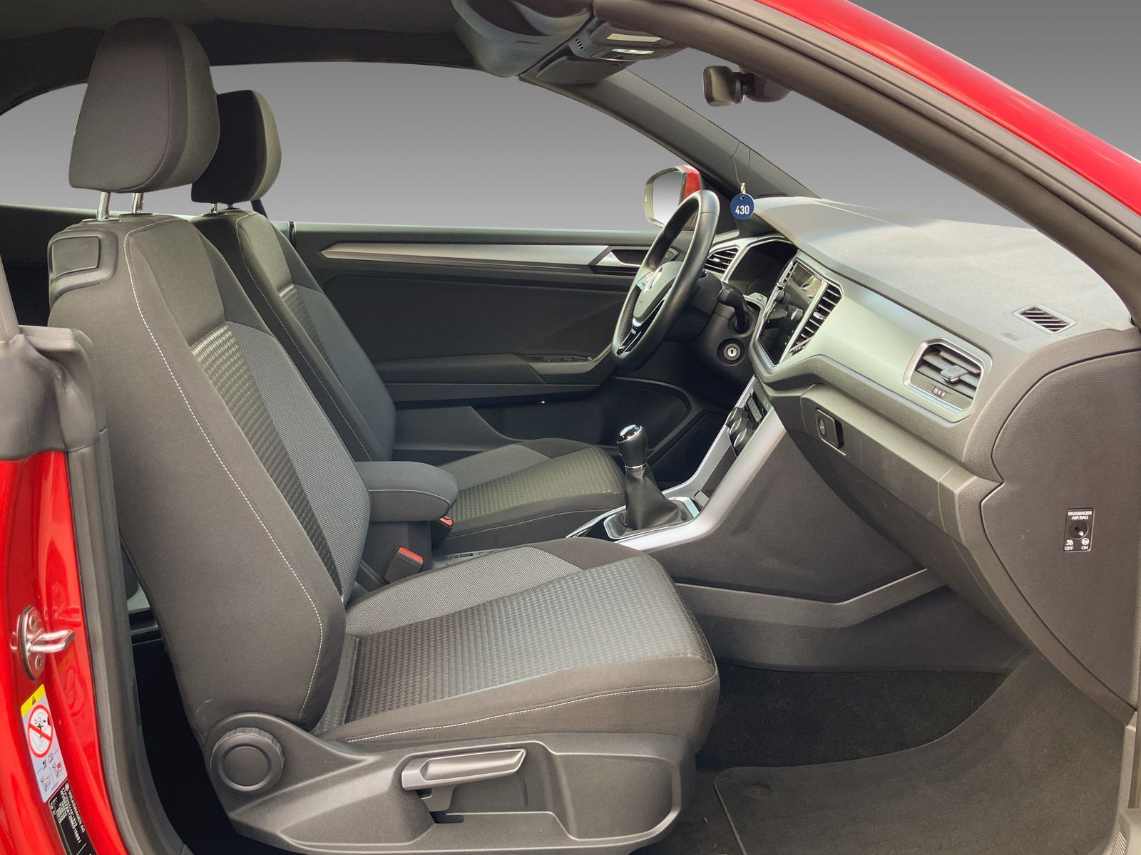 Volkswagen T-Roc Cabriolet Style 1.0 TSI - Samsaru's Car Outlet