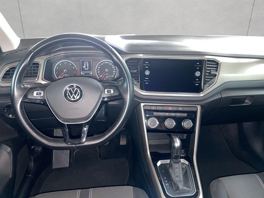 Volkswagen T-Roc 1.5 TSI Style - Samsaru's Car Outlet