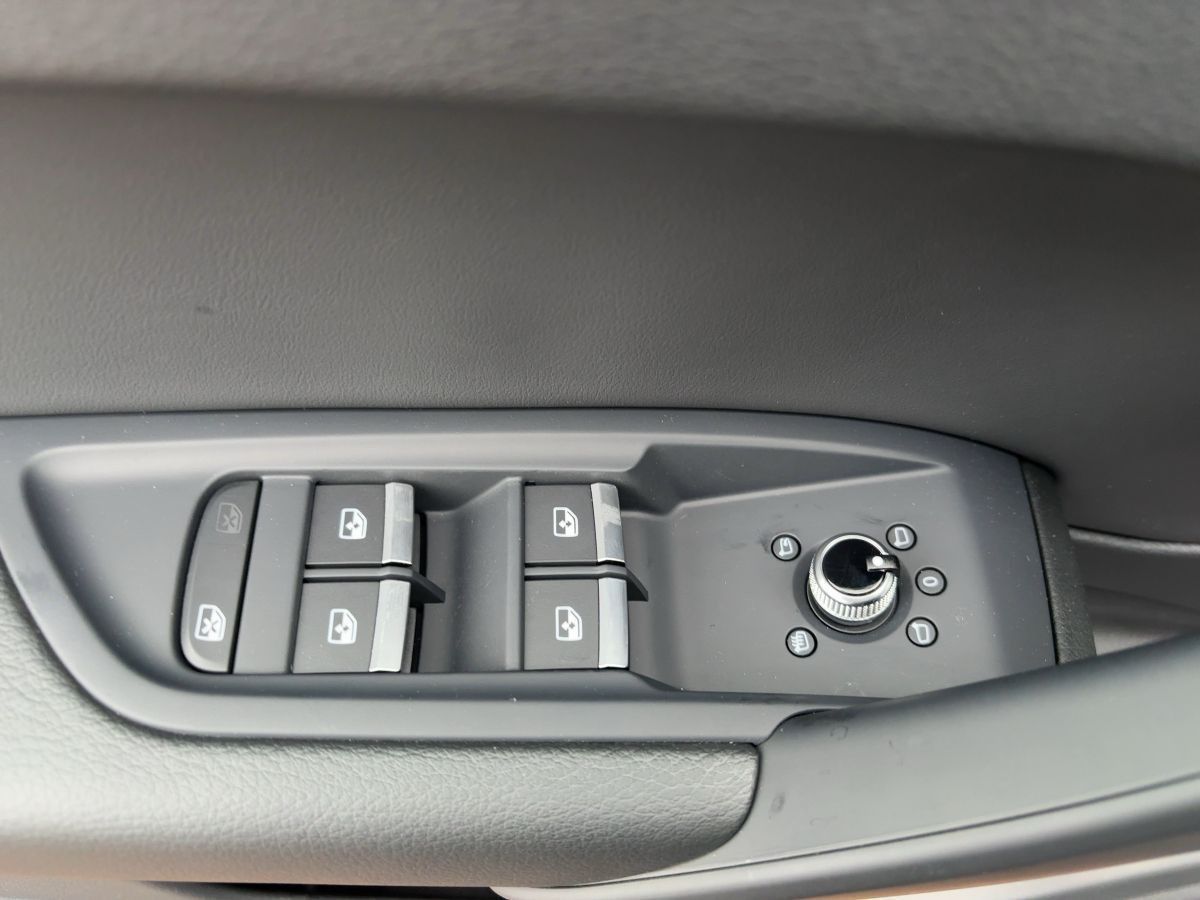 Audi Q5 40 TDI Q. S-Line AHZV Kamera LED Navi