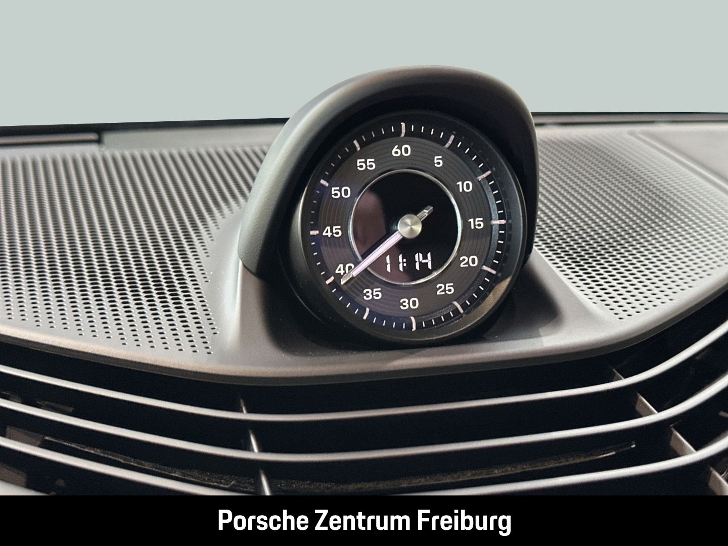 Porsche Taycan Turbo HA-Lenkung InnoDrive Head-Up BOSE
