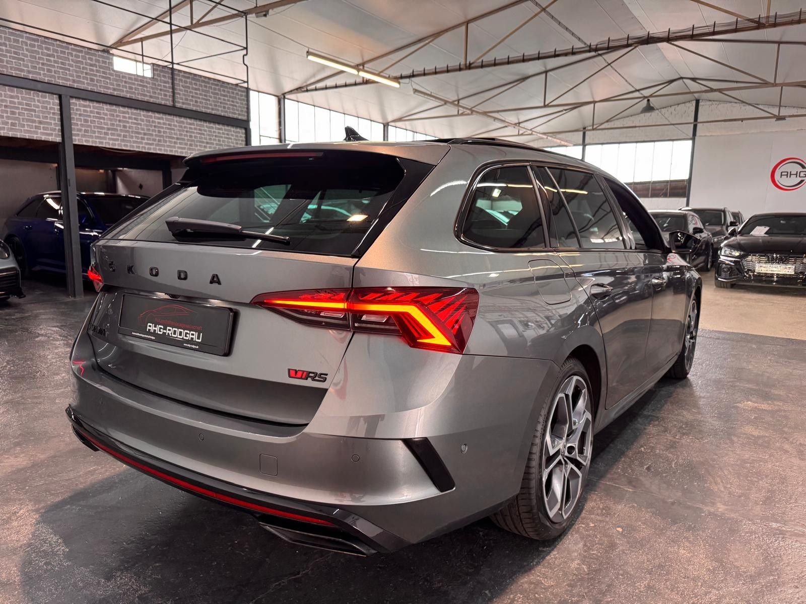 Skoda RS 4x4 PANO/HUD/360°/AHK/MASS/AMB/ACC/TRA.P.