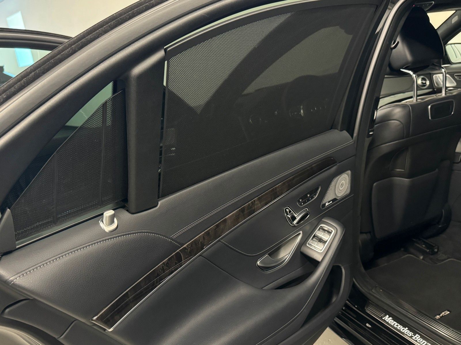 Mercedes-Benz S 350 d 4Matic - Samsaru's Car Outlet