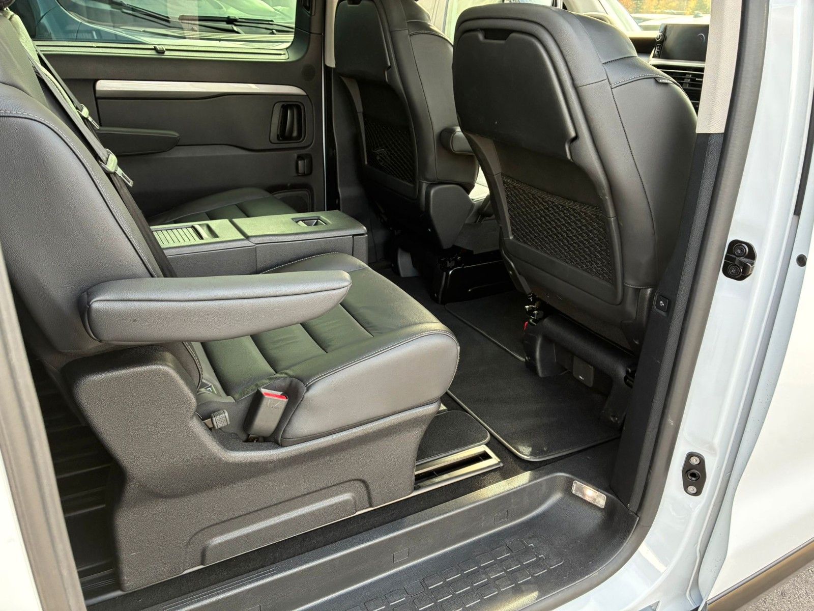 Citroën SpaceTourer Max XL, 180AT, PANO, VIP2, AHK
