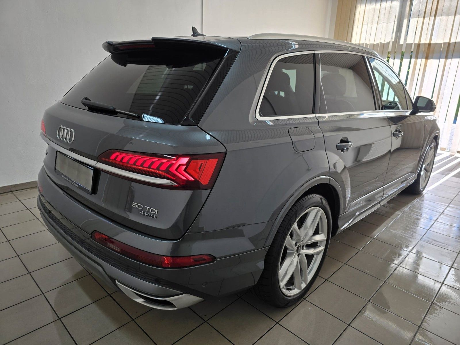 Audi Q7 50 TDI qu. S Line Panorama Luft B&O 21"